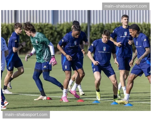 意大利足球金融观察：中小俱乐部电视转播分成不均问题凸显。